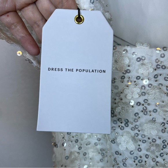 Dress The Population Elegant White Women’s Embellished Gown Dress Size S - Picture 8 of 11